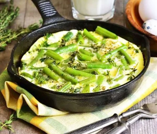 Ձվածեղ լոբով Թեյսթի Հաուս