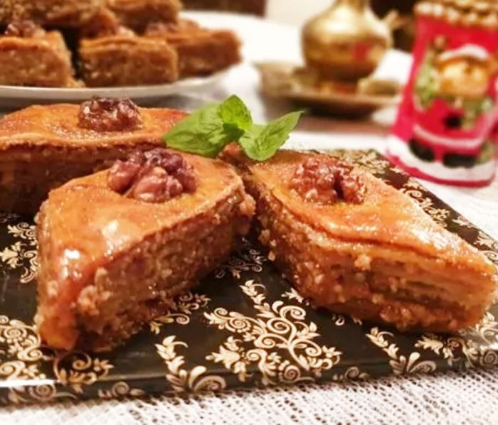 Pakhlava Tasty House