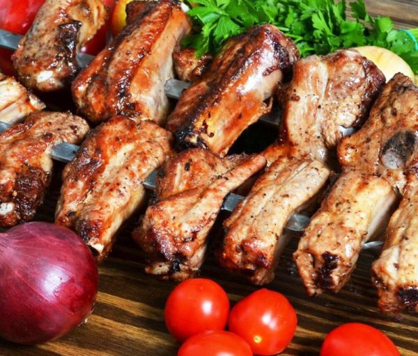 Խոզի խորոված (մատեր) Թեյսթի Հաուս