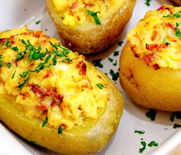 Լցոնած կարտոֆիլ Թեյսթի Հաուս